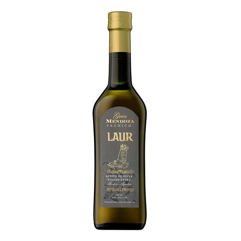 LAUR05_1.jpg